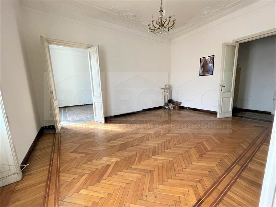 PARTICOLARI