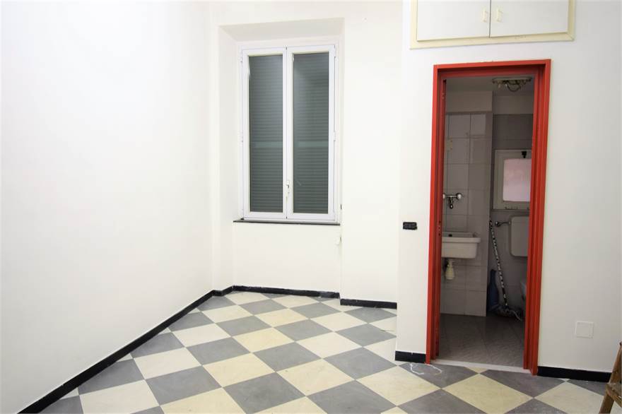 ALTRA CAMERA CON BAGNO INTERNO