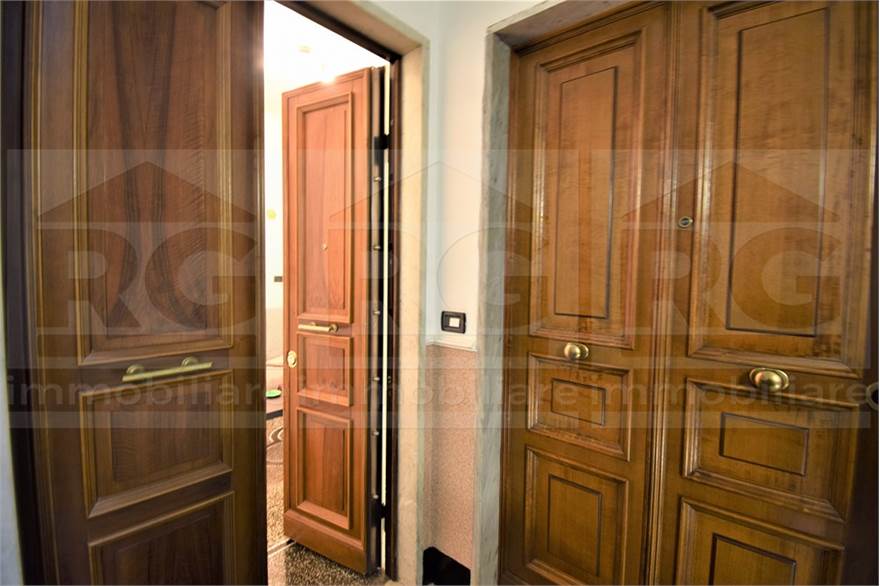 LA PORTA BLINDATA
